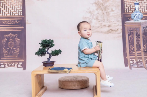 郓城宝宝吃迷糊奶如何纠正